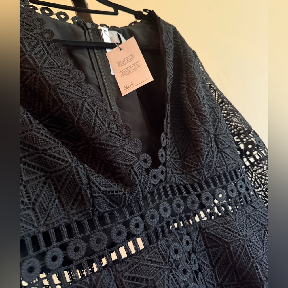 NWT ASOS Chic and Sexy black lace dress Size 12 - Picture 2 of 12